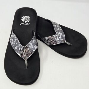 Yellow Box Sandy Womens 8.5 Black Silver Sequin Platform Flip Flop Thong Sandals